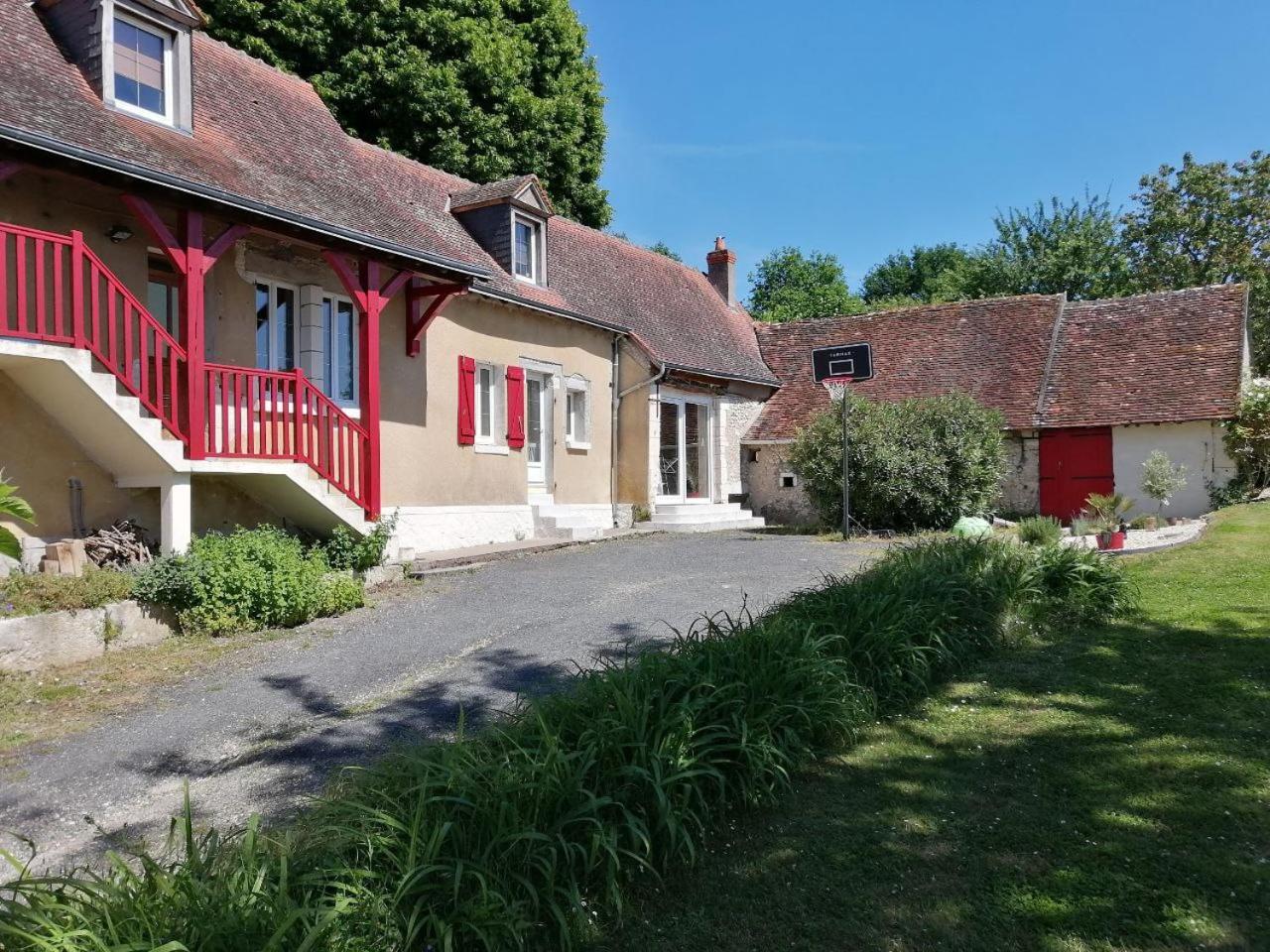 Maison De Charme Pres De Beauval Saint-Cyran-du-Jambot 外观 照片
