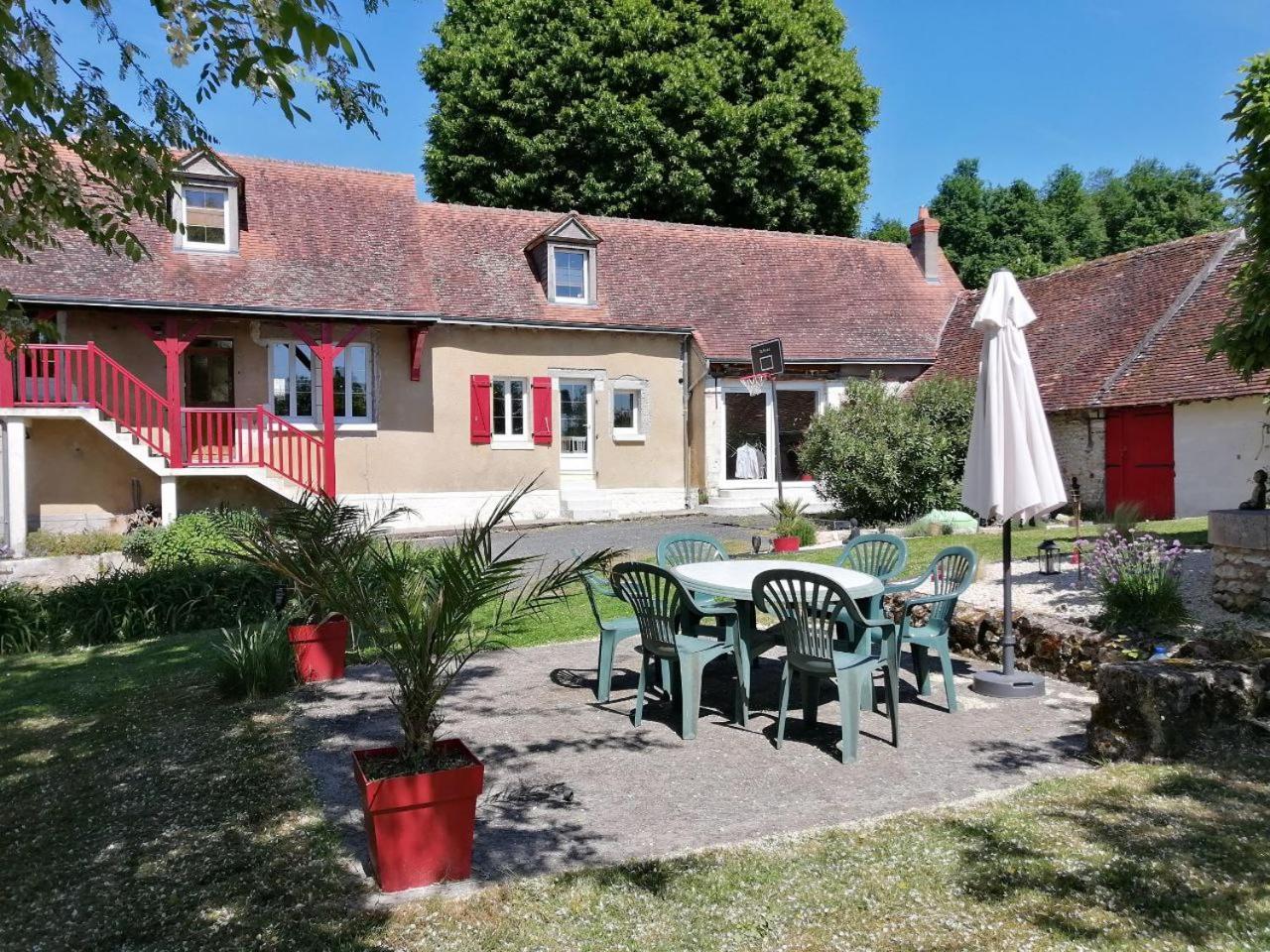 Maison De Charme Pres De Beauval Saint-Cyran-du-Jambot 外观 照片